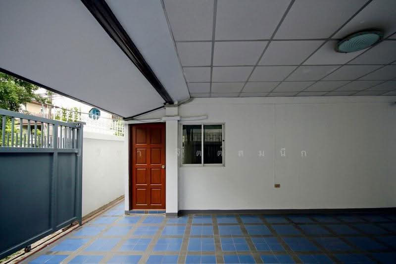 บ้านเดี่ยว 4 ห้องนอนย่านอารีย์-สะพานควาย, กรุงเทพ, พหลโยธิน, สามเสนใน, พญาไท, กรุงเทพ, 200 ตร.ม., บ้านเดี่ยว ให้เช่า, โดย ปรีชา จิตต์สมนึก, 500400710 - DDproperty.com