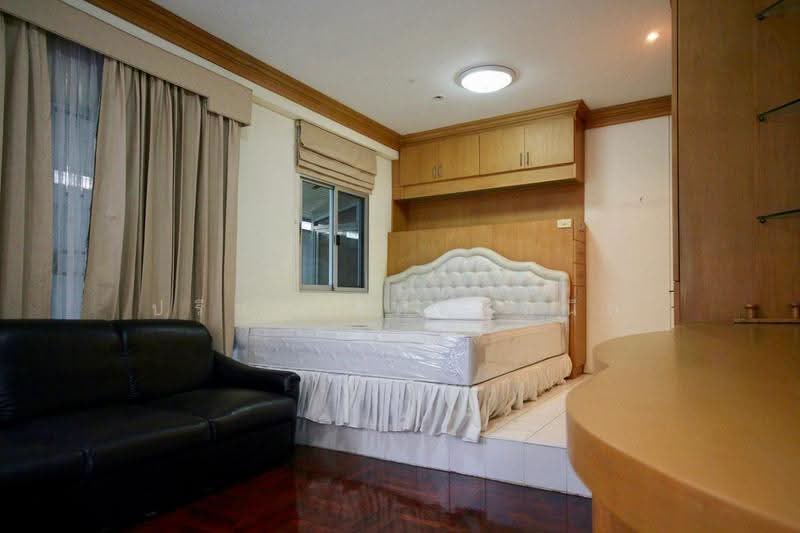 4 Bedrooms Detached house partly furnished around Ari-Rama 6 road, Bangkok, พหลโยธิน, Samsen Nai, Phaya Thai, Bangkok, 4 Bedrooms, 200 sqm, Single Detached House For Rent, by ปรีชา จิตต์สมนึก, 500400710 - DDproperty.com