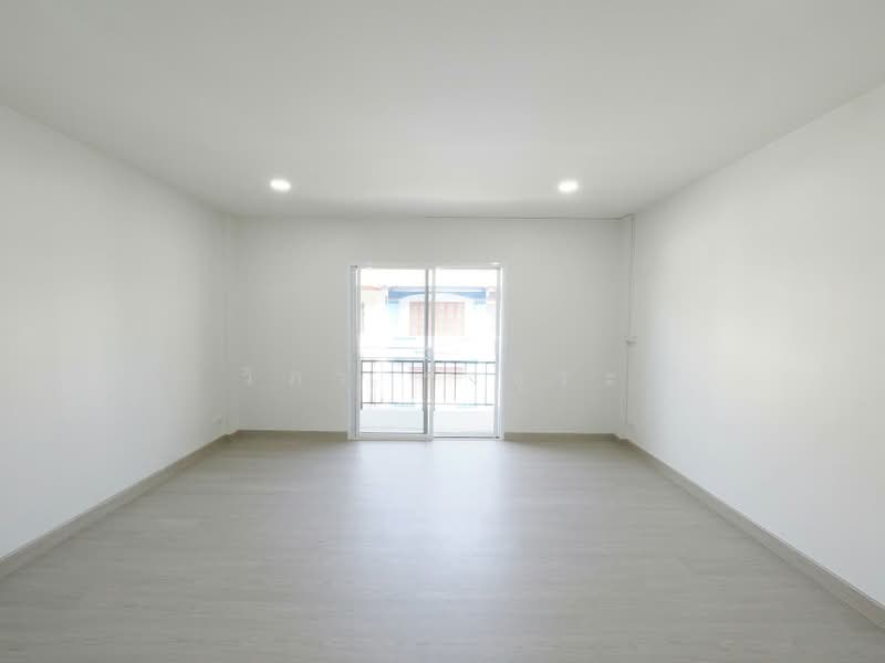ขายราคาพิเศษ ทาวน์เฮ้าส์ 3.5 ชั้น ม.สรานนท์ ขนาด 18 ตร.ว. 4 ห้องนอน 3 ห้องน้ำ บ้านสวยมาก ฟังชั่นบ้าน, นนทบุรี, ติวานนท์-ปากเกร็ด, ปากเกร็ด, นนทบุรี, 180 ตร.ม., ทาวน์เฮ้าส์ ขาย, โดย วิภา รุ่งธุระ, 500400716 - DDproperty.com
