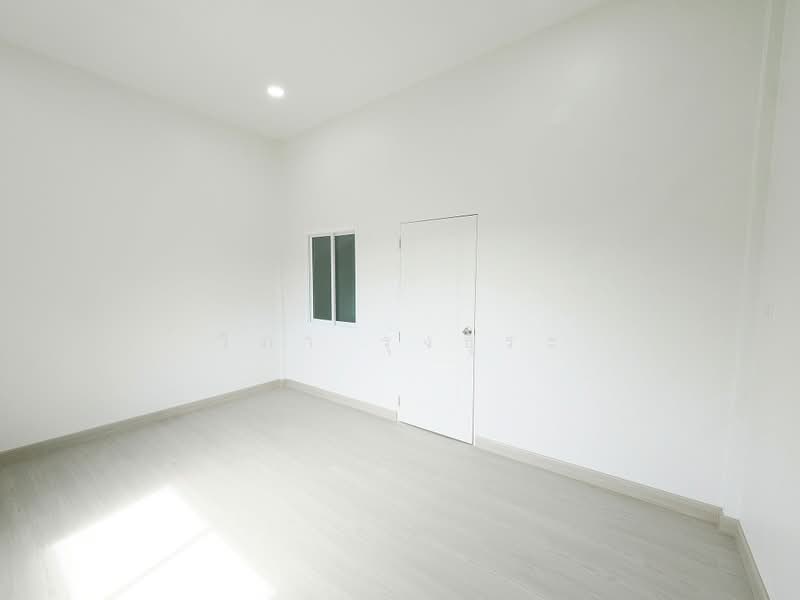 ขายราคาพิเศษ ทาวน์เฮ้าส์ 3.5 ชั้น ม.สรานนท์ ขนาด 18 ตร.ว. 4 ห้องนอน 3 ห้องน้ำ บ้านสวยมาก ฟังชั่นบ้าน, นนทบุรี, ติวานนท์-ปากเกร็ด, ปากเกร็ด, นนทบุรี, 180 ตร.ม., ทาวน์เฮ้าส์ ขาย, โดย วิภา รุ่งธุระ, 500400716 - DDproperty.com