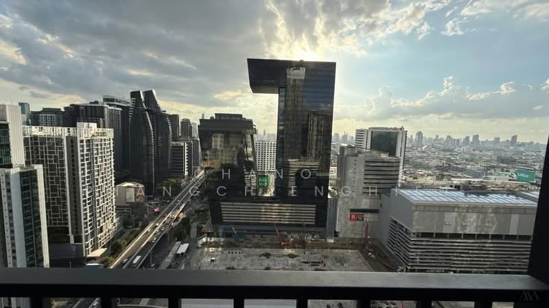 Nue District R9, Bangkok, 59 Rama 9 Road, Huai Khwang, Bangkok, 1 Bedroom, 30 sqm, Condo For Rent, by Chanon Phangchienghien, 500400719 - DDproperty.com