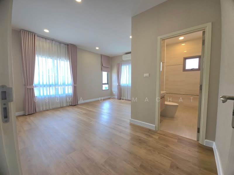 Perfect Place Rama 9-Krungthep Kreetha, Bangkok, Srinakarin - Rom Klao Road, Khlong Song Ton Nun, Lat Krabang, Bangkok, 4 Bedrooms, 285 sqm, Single Detached House For Rent, by Usuma Usumachat, 500400734 - DDproperty.com