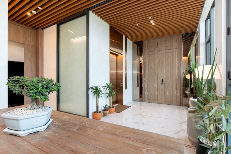 Sindhorn Lumpini, Bangkok, Sarasin Road, Lumphini, Pathum Wan, Bangkok, 3 Bedrooms, 230 sqm, Condo For Sale, by Atthaphon Tangsuwanpanich, 500400739 - DDproperty.com