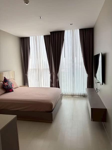 Noble Ploenchit, Bangkok, 1035 Ploenchit Road, Lumphini, Pathum Wan, Bangkok, 2 Bedrooms, 75 sqm, Condo For Rent, by Anyaporn Srikanlayanabut, 500400752 - DDproperty.com