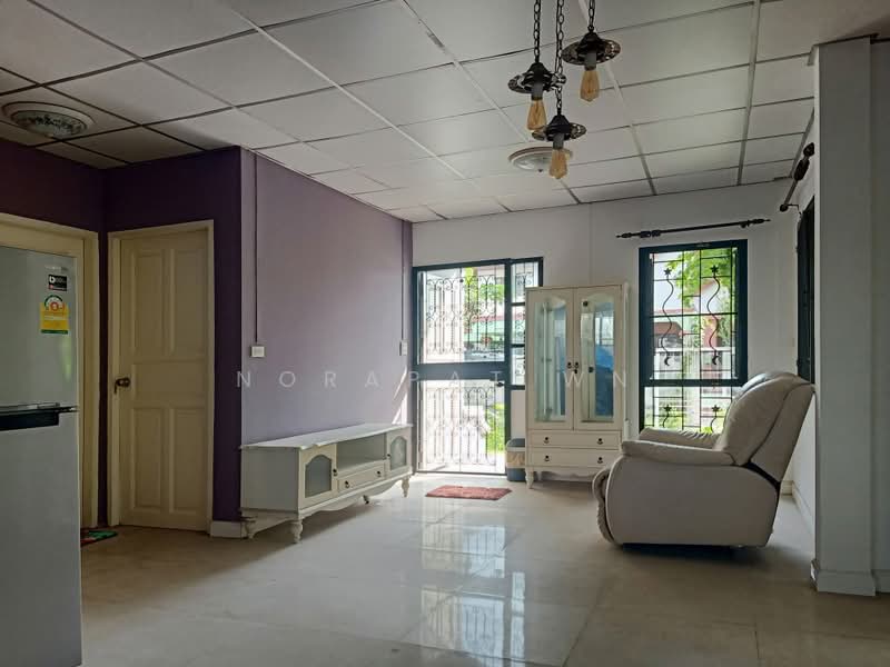 Chonlada Bangbuathong, Nonthaburi, Bang Kruai - Sai Noi Road, Bang Bua Thong, Nonthaburi, 2 Bedrooms, 60 sqm, Single Detached House For Sale, by Norapat Wn, 500400758 - DDproperty.com