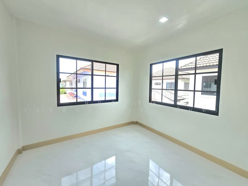 K.C. Garden Home, Bangkok, Nimit Mai Road, Sam Wa Tawan Ok, Khlong Sam Wa, Bangkok, 4 Bedrooms, 200 sqm, Single Detached House For Sale, by นภัสศรณ์ วงศ์สินไทยกร (นันท์), 500400772 - DDproperty.com
