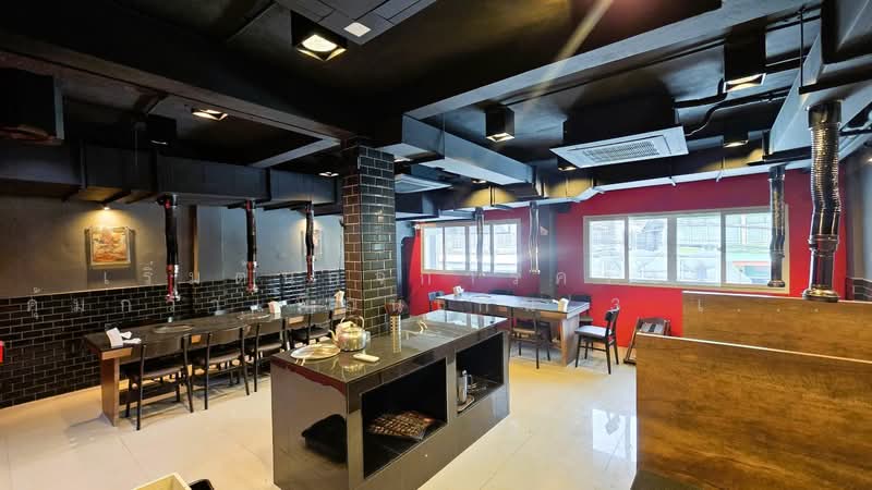 Korean BBQ Restaurant, FREE entire shop included, Pathum Thani, Prachathipat, Thanyaburi, Pathum Thani, 1 Bedroom, 400 sqm, Townhouse For Sale, by เริ่มต้นกิจการครั้งนี้! คุ้มกว่าเพื่อนเกิน 3 เท่าตัว!! เซ้งกิจการ ร้านอาหาร ปิ้งย่างเกาหลี แถมฟรี, 500400799 - DDproperty.com