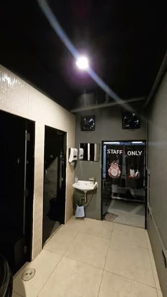 Korean BBQ Restaurant, FREE entire shop included, Pathum Thani, Prachathipat, Thanyaburi, Pathum Thani, 1 Bedroom, 400 sqm, Townhouse For Sale, by เริ่มต้นกิจการครั้งนี้! คุ้มกว่าเพื่อนเกิน 3 เท่าตัว!! เซ้งกิจการ ร้านอาหาร ปิ้งย่างเกาหลี แถมฟรี, 500400799 - DDproperty.com