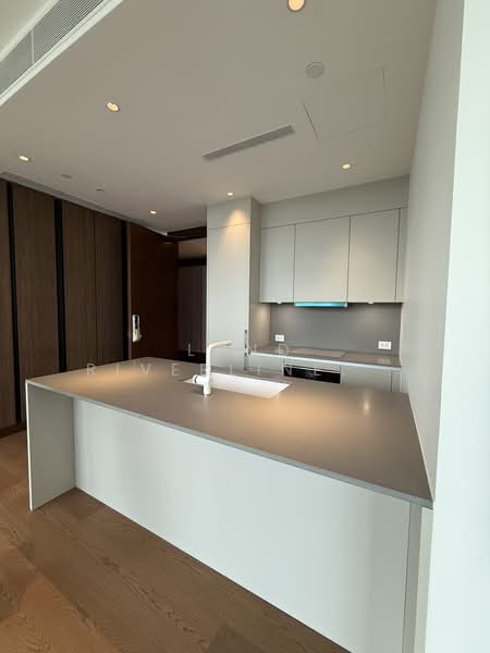 Dusit Central Park (Residences), Bangkok, 946 Rama 4 Road, Silom, Bang Rak, Bangkok, 2 Bedrooms, 110 sqm, Condo For Rent, by Land Riverline Real Estate Land Riverline Real Estate, 500400810 - DDproperty.com