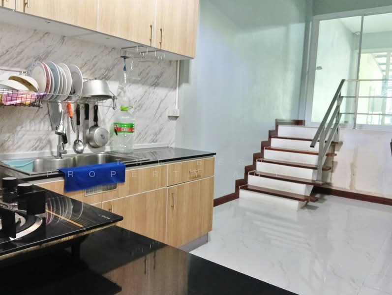 แกรนด์วิลเลจ เพชรเกษม, Samut Sakhon, Om Noi, Krathum Baen, Samut Sakhon, 3 Bedrooms, 100 sqm, Townhouse For Sale, by The Best Property Agent โอ็ต, 500400815 - DDproperty.com