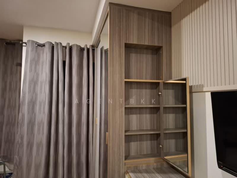 KnightsBridge Phaholyothin Interchange, Bangkok, Phahonyothin Road, Anusaowari, Bang Khen, Bangkok, Studio, 25 sqm, Condo For Rent, by Agentbkk, 500400834 - DDproperty.com