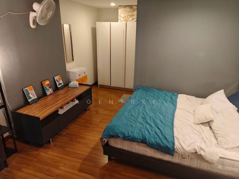Regent Home Bangson 27, Bangkok, 877 Bangkok-Nonthaburi Road, Bang Sue, Bangkok, 1 Bedroom, 56 sqm, Condo For Rent, by Agentbkk, 500400843 - DDproperty.com