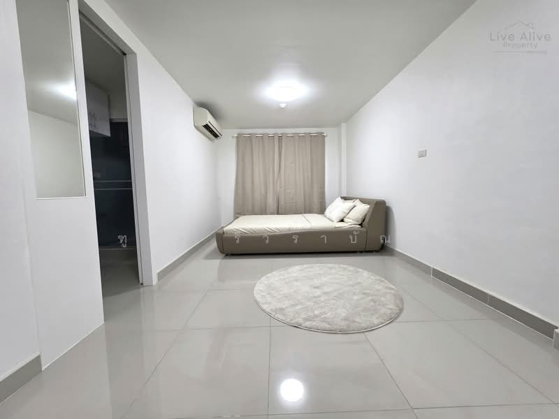 Lumpini Condo Town Bodindecha Ramkhamhaeng, Bangkok, Soi Ramkhamhaeng 43/1, Phlapphla, Wang Thonglang, Bangkok, 1 Bedroom, 28 sqm, Condo For Sale, by วิฑูรย์ รีวราบัณฑิต, 500400862 - DDproperty.com
