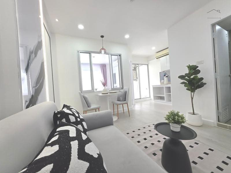 Lumpini Condo Town Bodindecha Ramkhamhaeng, bangkok, Soi Ramkhamhaeng 43/1, Phlapphla, Wang Thonglang, Bangkok, 1 Bedroom, 28 sqm, Condo For Sale, by วิฑูรย์ รีวราบัณฑิต, 500400862 - DDproperty.com