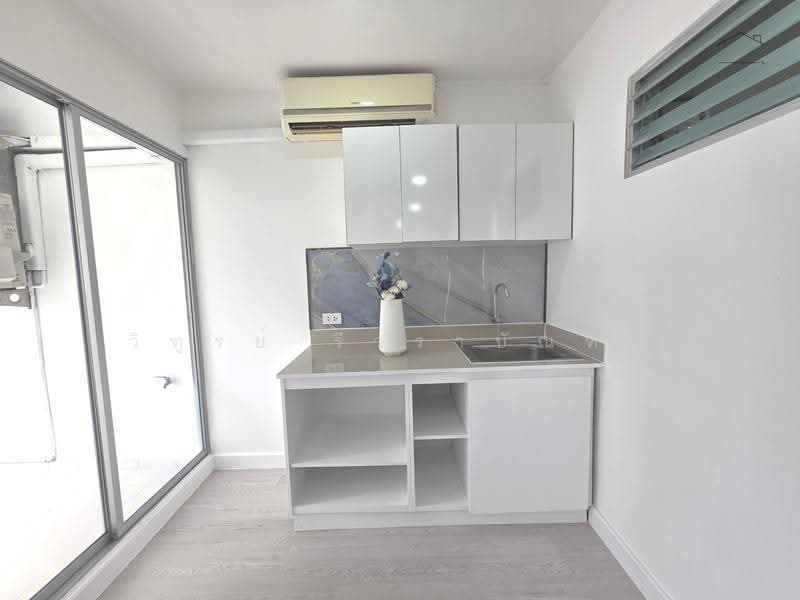 Lumpini Condo Town Bodindecha Ramkhamhaeng : ลุมพินี คอนโดทาวน์ บดินทรเดชา รามคำแหง, กรุงเทพ, ซอย รามคำแหง 43/1, พลับพลา, วังทองหลาง, กรุงเทพ, 28 ตร.ม., คอนโด ขาย, โดย วิฑูรย์ รีวราบัณฑิต, 500400862 - DDproperty.com