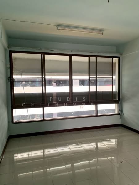 อาคารพาณิชย์ 5.5 ชั้นให้เช่า เจริญกรุง – BTS สะพานตากสิน – สาทร, กรุงเทพ, สีลม, บางรัก, กรุงเทพ, 213 ตร.ม., ตึกแถว-อาคารพาณิชย์ ให้เช่า, โดย Pudis Chitrungsakorn, 500400888 - DDproperty.com