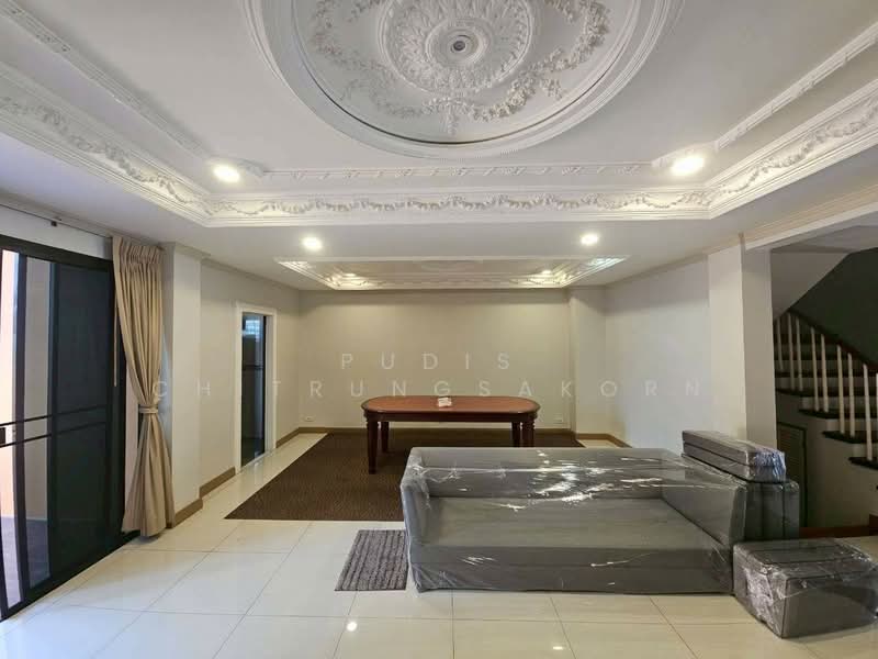 Townhome for Rent – Sathorn / Naradhiwas Rajanagarindra, Bangkok, Yan Nawa, Sathon, Bangkok, 4 Bedrooms, 350 sqm, Townhouse For Rent, by Pudis Chitrungsakorn, 500400896 - DDproperty.com