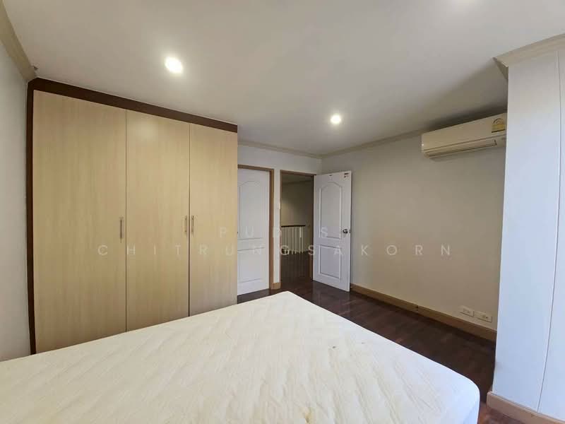 Townhome for Rent – Sathorn / Naradhiwas Rajanagarindra, Bangkok, Yan Nawa, Sathon, Bangkok, 4 Bedrooms, 350 sqm, Townhouse For Rent, by Pudis Chitrungsakorn, 500400896 - DDproperty.com