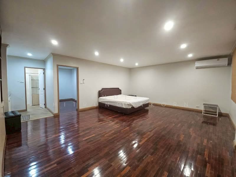 Townhome for Rent – Sathorn / Naradhiwas Rajanagarindra, Bangkok, Yan Nawa, Sathon, Bangkok, 4 Bedrooms, 350 sqm, Townhouse For Rent, by Pudis Chitrungsakorn, 500400896 - DDproperty.com