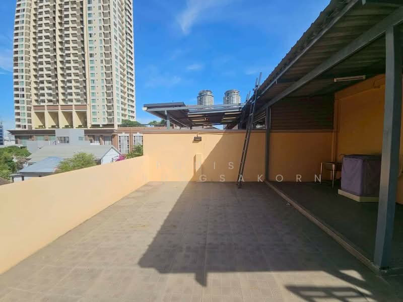 Townhome for Rent – Sathorn / Naradhiwas Rajanagarindra, Bangkok, Yan Nawa, Sathon, Bangkok, 4 Bedrooms, 350 sqm, Townhouse For Rent, by Pudis Chitrungsakorn, 500400896 - DDproperty.com