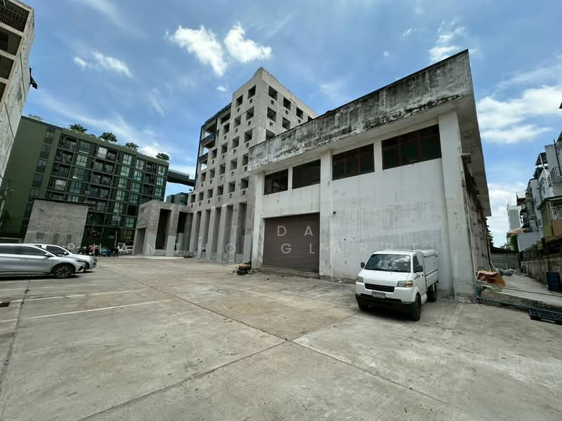 For Sale: Office and Warehouse in Srinakarin, 4,200 sq.m, Bangkok, Nong Bon, Prawet, Bangkok, , 4,200 sqm, Office Space For Sale, by Tida phanthonglarptawee, 500400902 - DDproperty.com