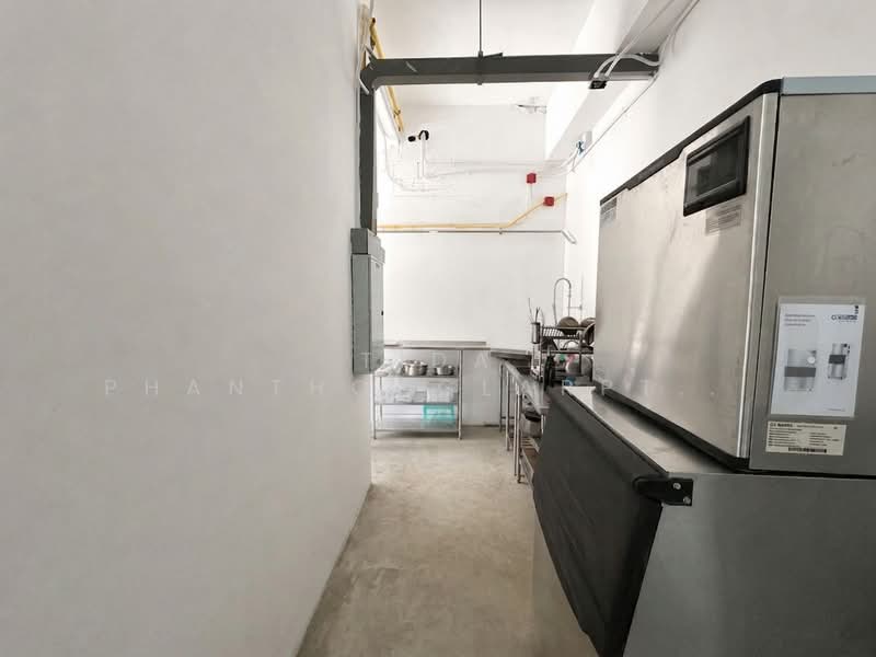 ขาย สำนักงานและคลังสินค้า ศรีนครินทร์ (Srinakarin) 4,200 ตร.ม, กรุงเทพ, หนองบอน, ประเวศ, กรุงเทพ, 4,200 ตร.ม., สำนักงาน ขาย, โดย Tida phanthonglarptawee, 500400902 - DDproperty.com