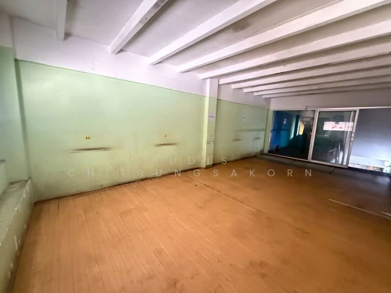 Commercial Building for Rent – Near BTS Phloen Chit, Bangkok, Lumphini, Pathum Wan, Bangkok, , 212 sqm, Shophouse For Rent, by Pudis Chitrungsakorn, 500400904 - DDproperty.com