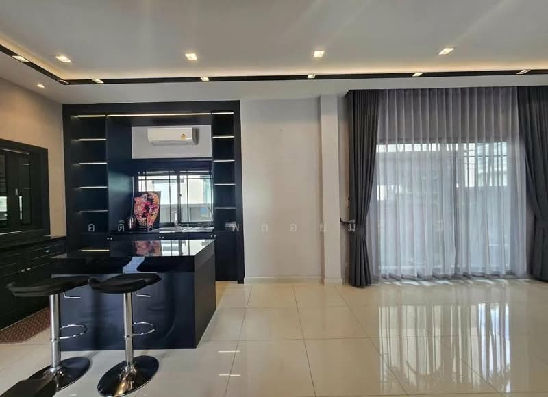 Bangkok Boulevard Sathorn-Pinklao 2, Nonthaburi, Bang Kruai-Chong Thanom Road, Mahasawat, Bang Kruai, Nonthaburi, 4 Bedrooms, 285 sqm, Single Detached House For Rent, by Adisorn Ploymeerassamee, 500400923 - DDproperty.com