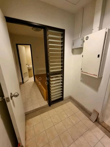 Wilshire Condominium, Bangkok, 80 Soi Sukhimvit 22, Khlong Toei, Bangkok, 3 Bedrooms, 157 sqm, Condo For Rent, by Boonraksa Sopak, 500401038 - DDproperty.com