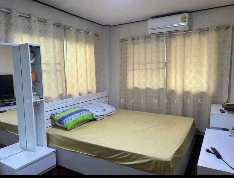 5-BR House, Bangkok, Din Daeng, Bangkok, 5 Bedrooms, 410 sqm, Single Detached House For Sale, by Nattapat Reunyota, 500401066 - DDproperty.com