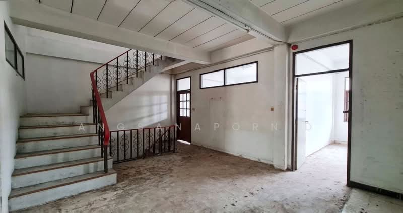 อาคารพาณิชย์ 3 ชั้น ดอนเมือง, Pathum Thani, Lak Hok, Muang Pathum Thani, Pathum Thani, , 300 sqm, Shophouse For Sale, by Angsanaporn D, 500401089 - DDproperty.com