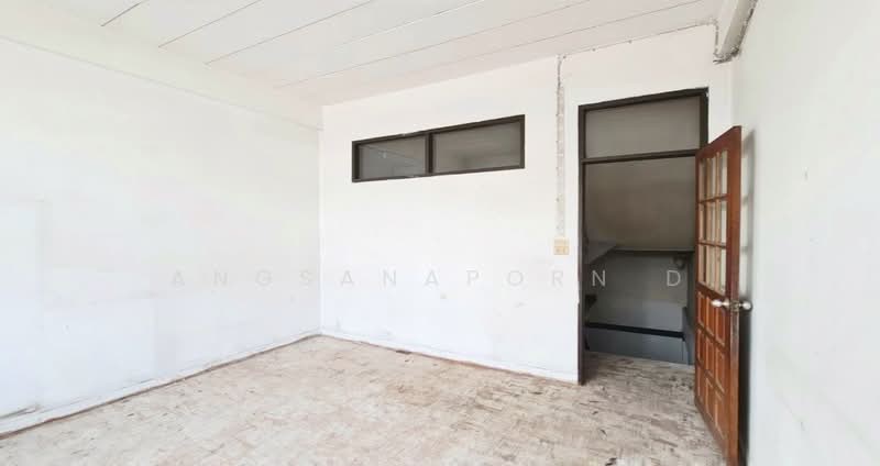 อาคารพาณิชย์ 3 ชั้น ดอนเมือง, Pathum Thani, Lak Hok, Muang Pathum Thani, Pathum Thani, , 300 sqm, Shophouse For Sale, by Angsanaporn D, 500401089 - DDproperty.com