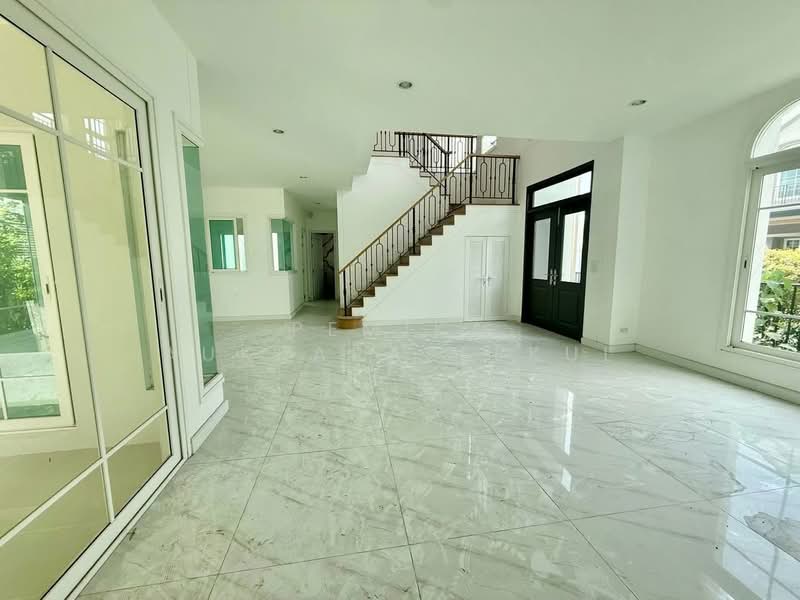 Grandio Sathorn : แกรนดิโอ สาทร, กรุงเทพ, Kanlapaphruek outbound side, บางขุนเทียน, จอมทอง, กรุงเทพ, 320 ตร.ม., บ้านเดี่ยว ขาย, โดย Pemika Aukkaraleekul, 500401091 - DDproperty.com