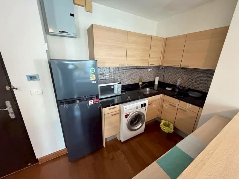 The Address Chidlom, Bangkok, Ploenchit Road, Lumphini, Pathum Wan, Bangkok, 3 Bedrooms, 184 sqm, Condo For Rent, by Vichai Annavakulthorn, 500401107 - DDproperty.com