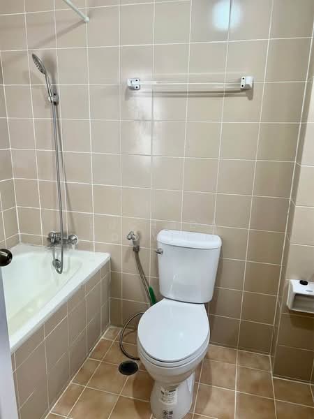 Aree Place Sukhumvit 26, Bangkok, Khong Tan, Khlong Toei, Bangkok, 2 Bedrooms, 105 sqm, Condo For Sale, by Suchada Yodyiem, 500401110 - DDproperty.com