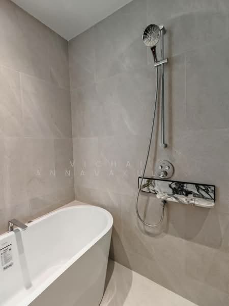 ROMM Convent, Bangkok, 42 Convent Road, Silom, Bang Rak, Bangkok, 2 Bedrooms, 85 sqm, Condo For Rent, by Vichai Annavakulthorn, 500401122 - DDproperty.com