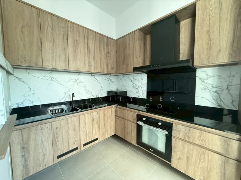สุรศักดิ์, Chon Buri (Pattaya), Surasak, Si Racha, Chon Buri (Pattaya), 4 Bedrooms, 250 sqm, Single Detached House For Rent, by Infinity EEC (Thailand) Co., Ltd., 500401167 - DDproperty.com
