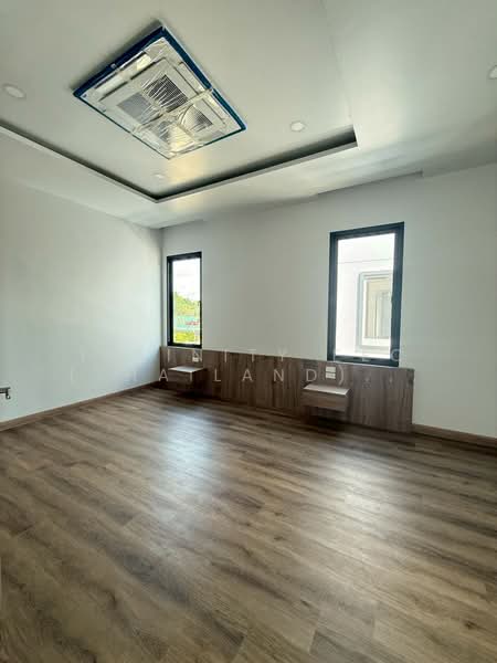 สุรศักดิ์, Chon Buri (Pattaya), Surasak, Si Racha, Chon Buri (Pattaya), 4 Bedrooms, 250 sqm, Single Detached House For Rent, by Infinity EEC (Thailand) Co., Ltd., 500401167 - DDproperty.com