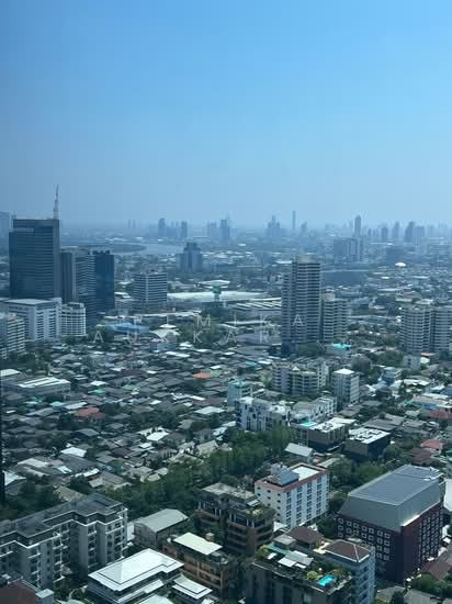The Esse Sukhumvit 36 : ดิ เอส สุขุมวิท 36, กรุงเทพ