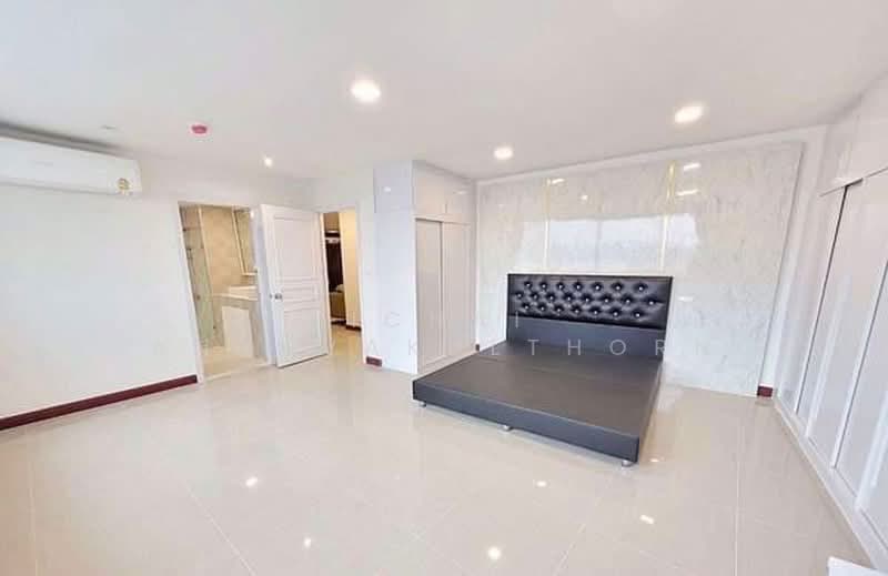 President Park Sukhumvit 24, Bangkok, 99 Sukhumvit 24 Alley, Khlongtoei Nua, Watthana, Bangkok, 3 Bedrooms, 223 sqm, Condo For Rent, by Vichai Annavakulthorn, 500401190 - DDproperty.com
