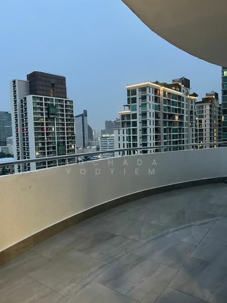 Supalai Place Sukhumvit 39, Bangkok, 175-179 Soi Sukhumvit 39 Sukhumvit Road, Khlong Tan Nua, Watthana, Bangkok, 3 Bedrooms, 133 sqm, Condo For Sale, by Suchada Yodyiem, 500401191 - DDproperty.com
