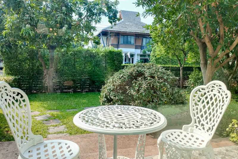 Lanna Montra, Chiang Mai, Nong Kwai, Hang Dong, Chiang Mai, 3 Bedrooms, 220 sqm, Single Detached House For Sale, by Elijah Ridgley, 500401199 - DDproperty.com