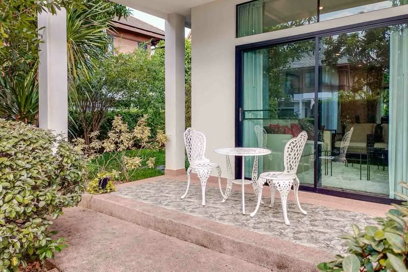 Lanna Montra, Chiang Mai, Nong Kwai, Hang Dong, Chiang Mai, 3 Bedrooms, 220 sqm, Single Detached House For Sale, by Elijah Ridgley, 500401199 - DDproperty.com