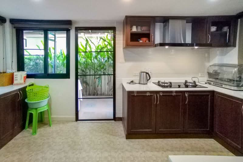 Lanna Montra, Chiang Mai, Nong Kwai, Hang Dong, Chiang Mai, 3 Bedrooms, 220 sqm, Single Detached House For Sale, by Elijah Ridgley, 500401199 - DDproperty.com