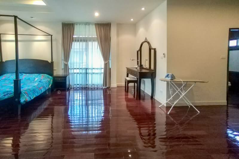 Lanna Montra, Chiang Mai, Nong Kwai, Hang Dong, Chiang Mai, 3 Bedrooms, 220 sqm, Single Detached House For Sale, by Elijah Ridgley, 500401199 - DDproperty.com