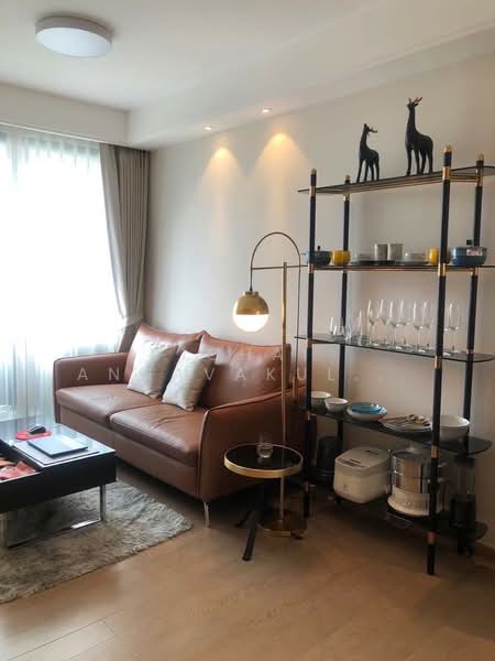 Regal Sathon-Naradhiwas, Bangkok, Naradhiwas Rajanagarindra Road, Thung Maha Mek, Sathon, Bangkok, 1 Bedroom, 32 sqm, Condo For Rent, by Vichai Annavakulthorn, 500401230 - DDproperty.com