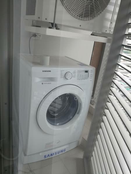 The Lofts Ekkamai, Bangkok, 1415 Sukhumvit Road, Phra Kanong Nua, Watthana, Bangkok, 2 Bedrooms, 60 sqm, Condo For Sale, by Nattapat Reunyota, 500401256 - DDproperty.com
