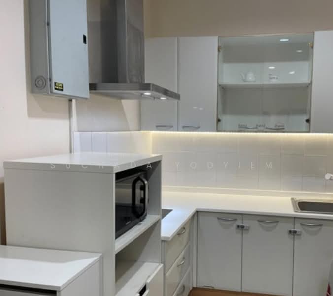 Baan Klang Krung Siam-Pathumwan, Bangkok, Petchburi Road, Thanon Phetchaburi, Ratchathewi, Bangkok, 3 Bedrooms, 115 sqm, Condo For Sale, by Suchada Yodyiem, 500401289 - DDproperty.com