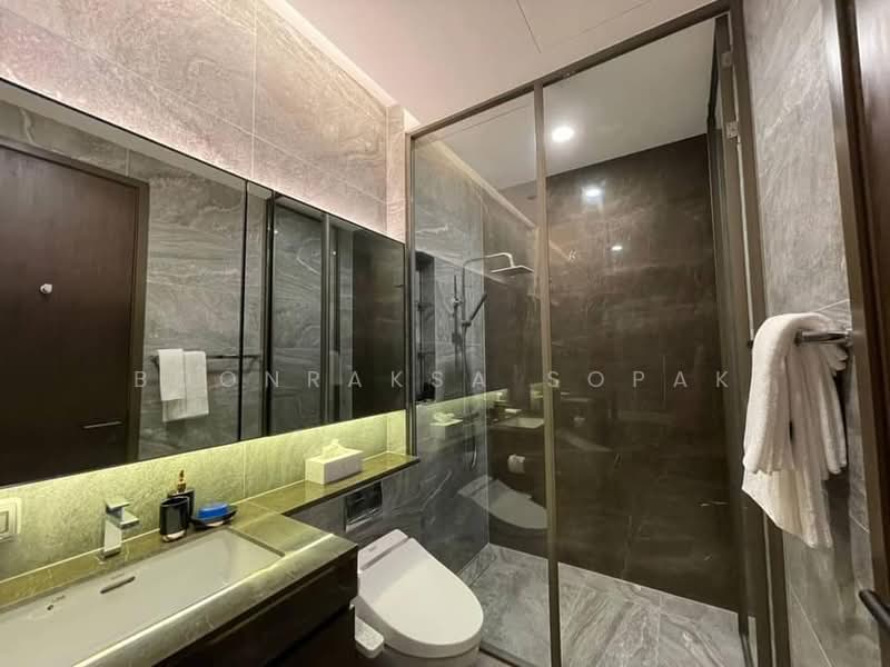 The Esse Sukhumvit 36, Bangkok, Soi Sukhumvit 36, Sukhumvit Road, Phra Kanong, Khlong Toei, Bangkok, 1 Bedroom, 38 sqm, Condo For Rent, by Boonraksa Sopak, 500401293 - DDproperty.com
