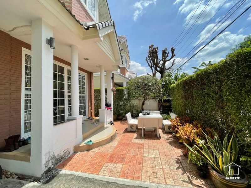 Neighborhome Watcharaphon, Bangkok, Sukhaphiban 5, Sam Wa Tawan Ok, Khlong Sam Wa, Bangkok, 4 Bedrooms, 250 sqm, Single Detached House For Sale, by วิจิตรา จิตรวงษ์ตระกูล, 500401294 - DDproperty.com